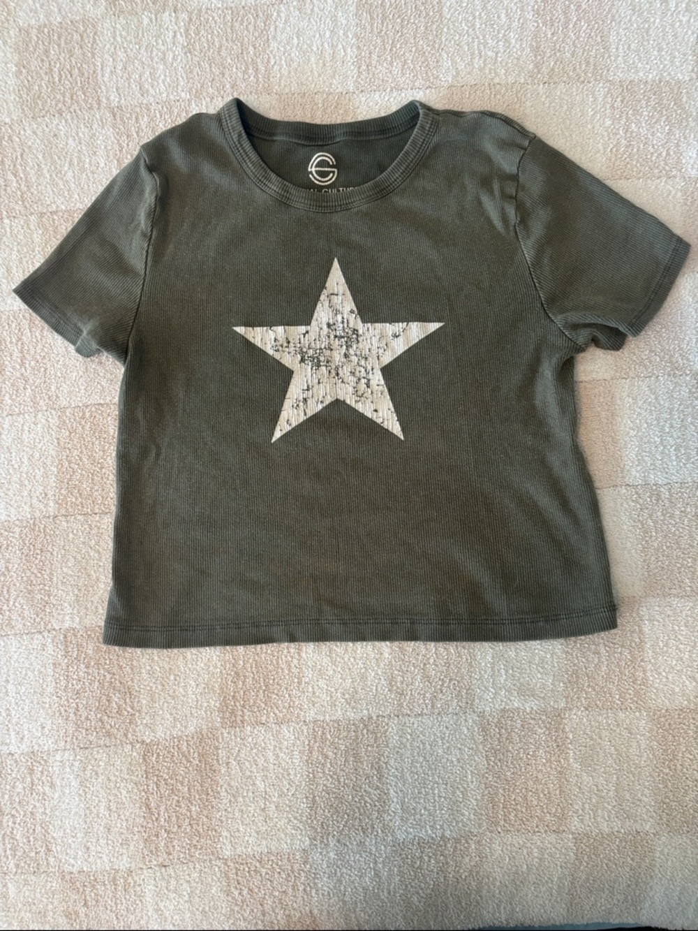 Kids Olive Star Short Sleeve Tee by Cat & Jack